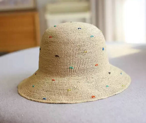 Sombrero de paja de rafia plegable, hecho a medida con manchas coloridas, sombrero de cubo Natural hecho a mano, sombrero para el sol de verano, venta al por mayor